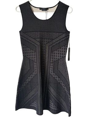 NWT Vertigo Geometric Texture Fit & Flare Sleeveless Mini Little Black Dress S